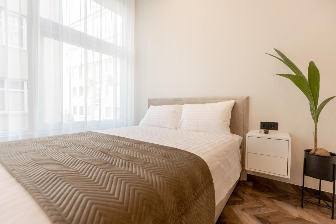 Laisve Boutique Apartments Kaunas Buitenkant foto