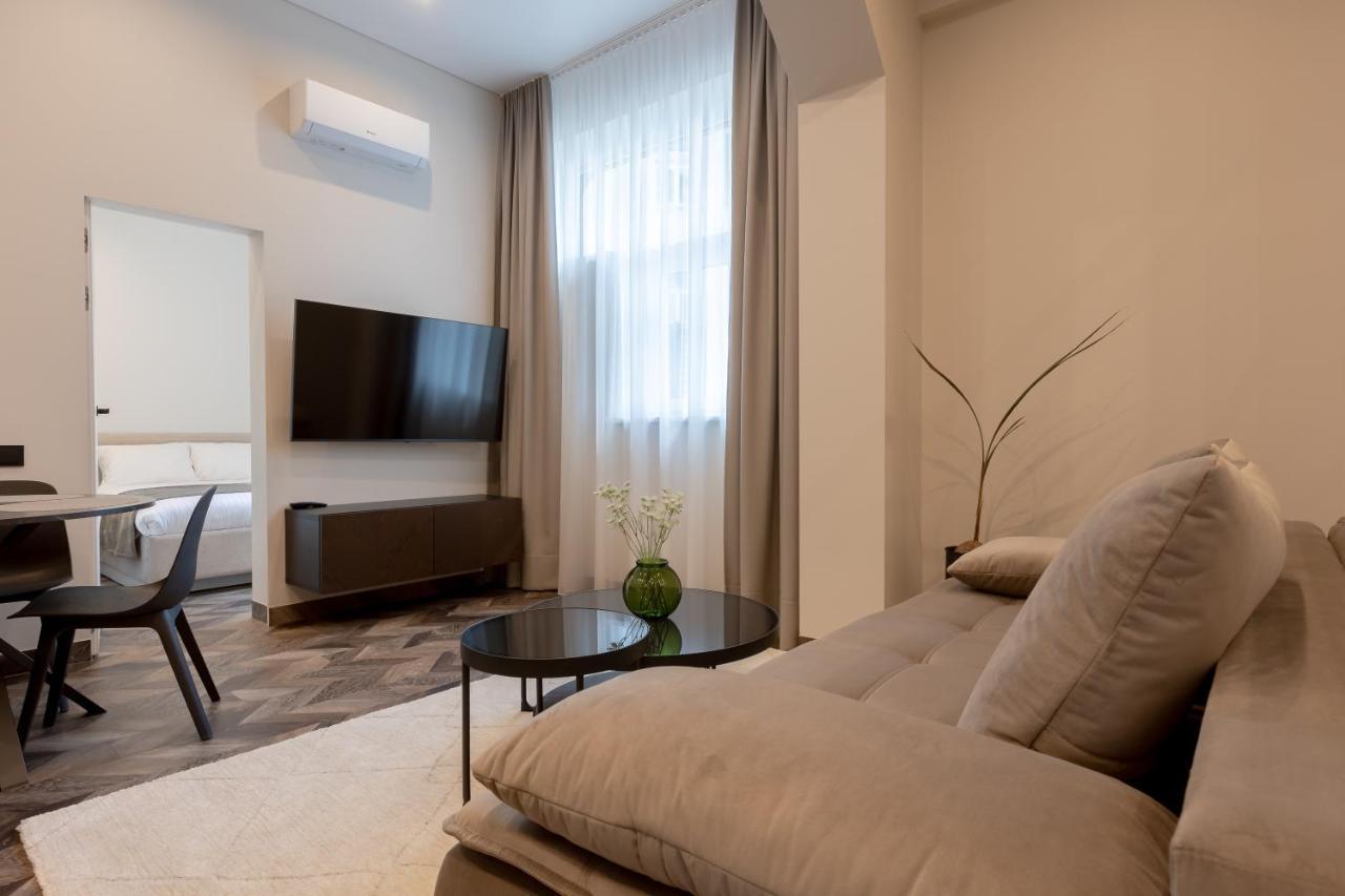 Laisve Boutique Apartments Kaunas Buitenkant foto
